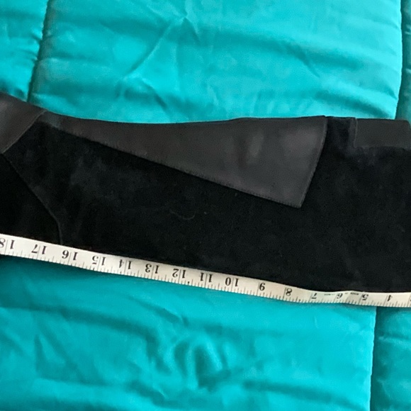 NAYA Over-the-Knee Boots - Picture 7 of 9